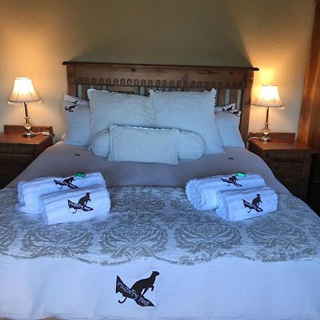 Lodge Twentyfour Mabalingwe Nature Reserve Bela-Bela Buitenkant foto